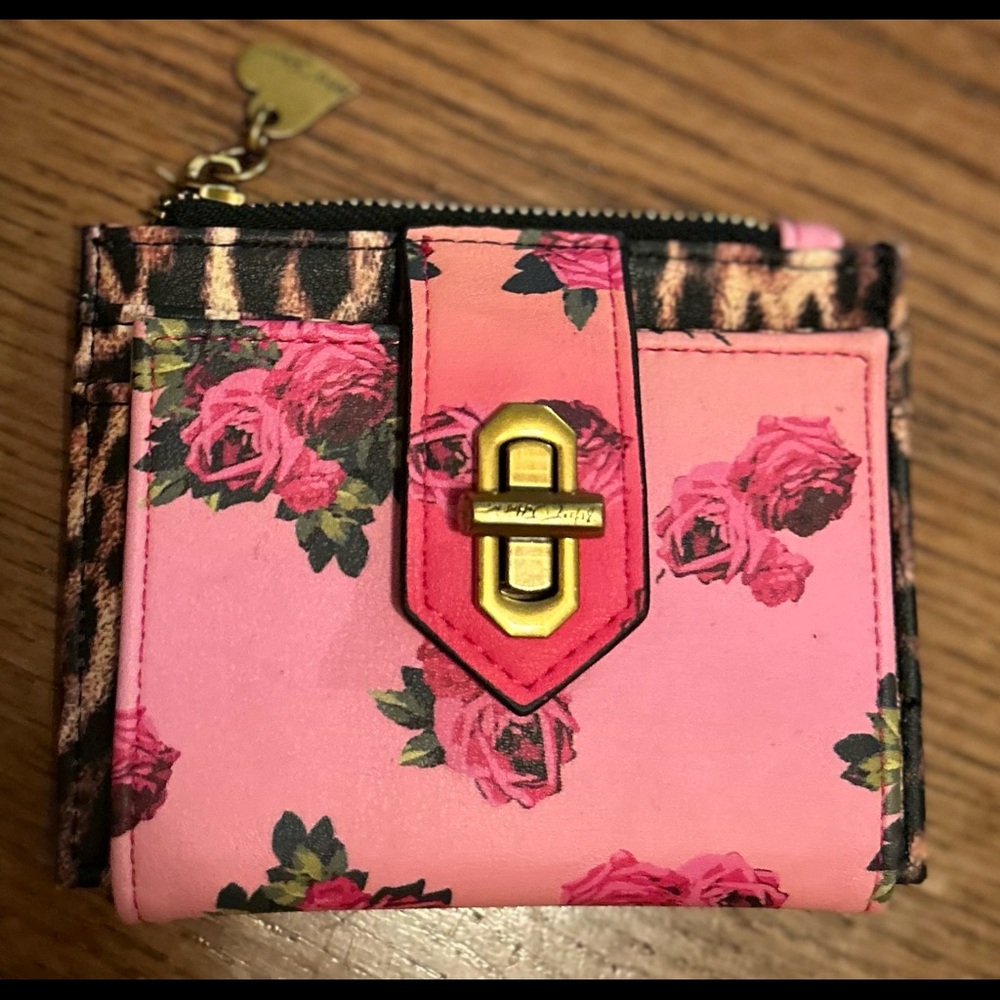 Betsey Johnson leopard wallet